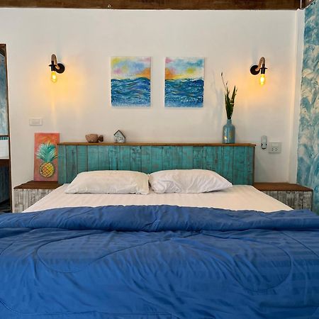 Heaven Beach Resort & Art Koh Phayam Exterior foto